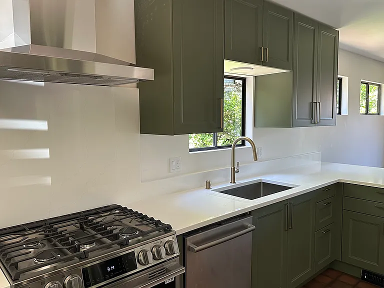 14 Summit Dr — Photo 19