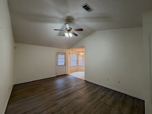 2867 Shoffner Ave — Photo 6
