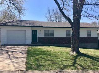 301 Larry Pl, Neosho, MO 64850