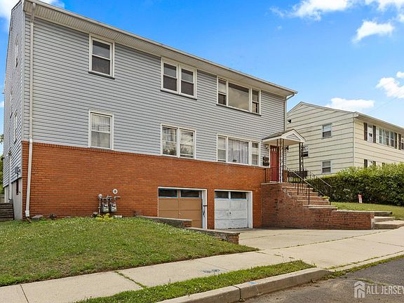 2nd image of 1755 Winfield St #2