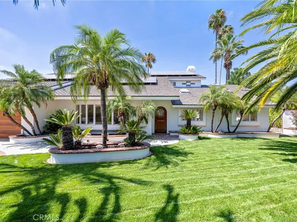 755 E Sunny Hills Rd, Fullerton, CA 92835