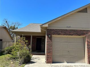 2609 Burke Ln, Hope Mills, NC 28348
