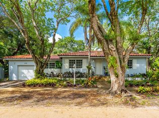 2935 Calusa St, Miami, FL 33133