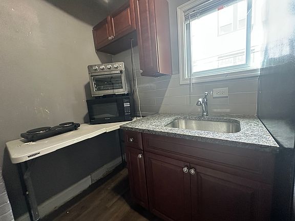 5th image of 4438 Sansom St #1R