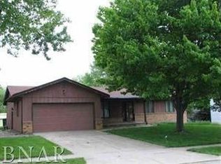 218 Concord Dr, Normal, IL 61761