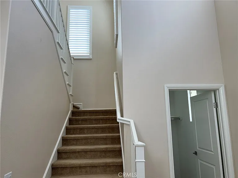 75 Darby — Photo 15