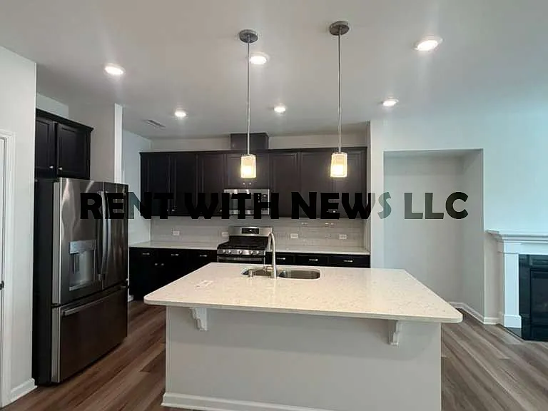 115 Hunston Dr — Photo 5