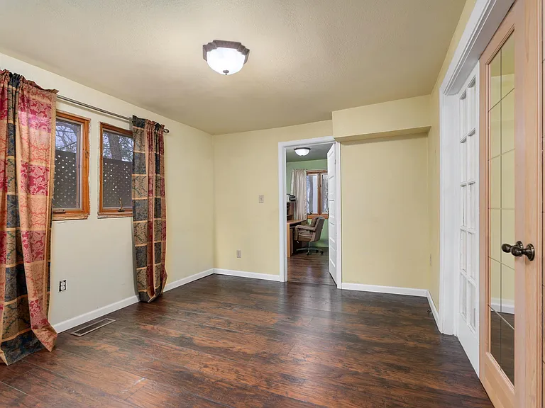 1032 Woodward Ave — Photo 8