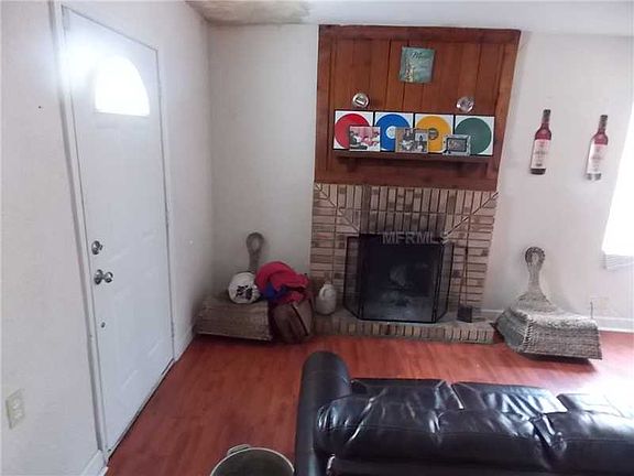 4th image of 4821 Yarmouth Ave S