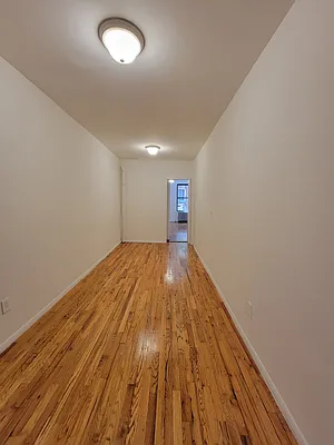 Rented by Avenues Real Estate | media 13