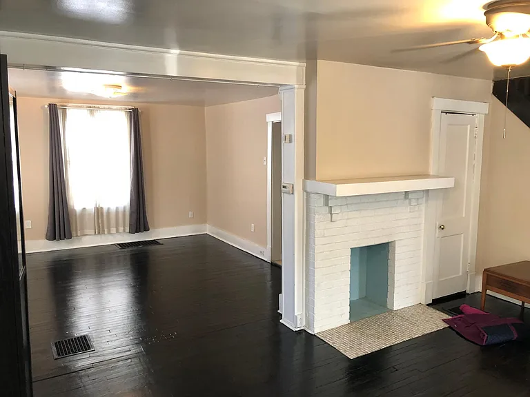 1641 Monongahela Ave — Photo 2