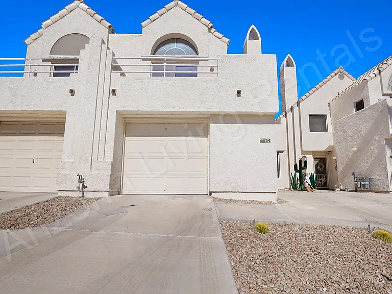 420 Acoma Blvd S #34 — Photo 2