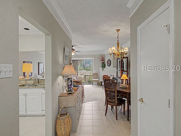 5th image of 5 Gumtree Rd APT L11