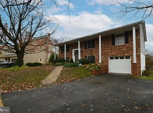 7021 Devereux Circle Dr, Alexandria, VA 22315