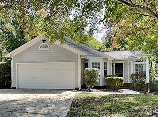 10227 Ashley Farm Dr, Matthews, NC 28105