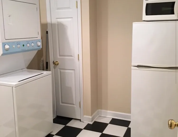 3819 Endicott Pl — Photo 2