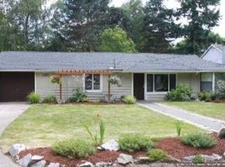 1331 N 121st St, Seattle, WA 98133