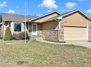 2218 W Schoolhouse St, Haysville, KS 67060