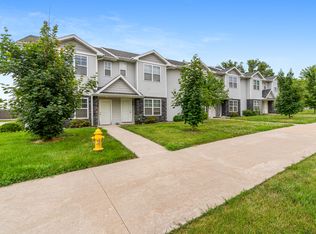5015-5091 Devils Glen Rd #5085, Bettendorf, IA 52722
