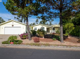 435 Sherwood Loop, Florence, OR 97439