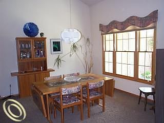 4th image of 322 Rosewood Dr