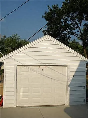3240 Mirimar St — Photo 10