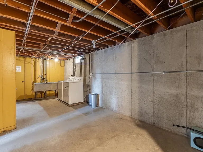 3506 Harrison Ave #3508 — Photo 2