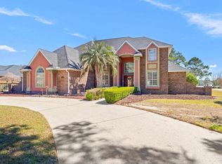 5449 Oakmont Dr, Pace, FL 32571