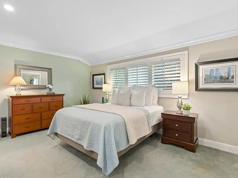6410 Camden Ave — Photo 15