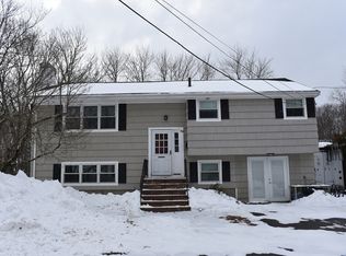 59 Hamilton Ave, Dedham, MA 02026