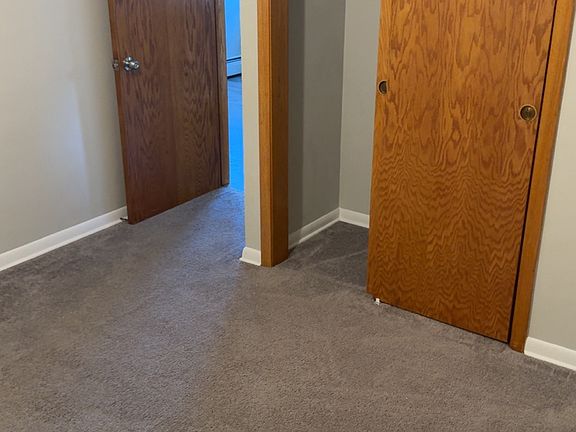 4th image of 5416 S Menard Ave #1