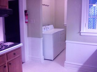 1026 12th Ave APT 1, Huntington, WV 25701