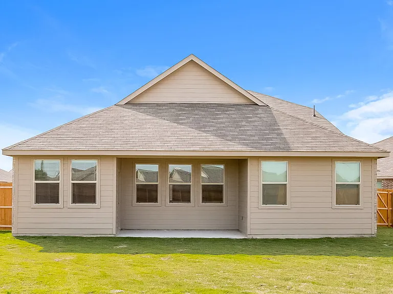 14733 San Pablo Dr — Photo 20