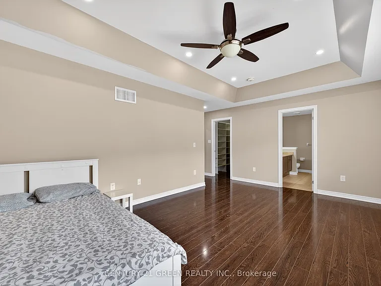 50 Bellcrest Rd — Photo 21