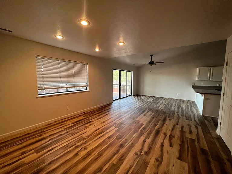 108 W Gold Rush Trl — Photo 6