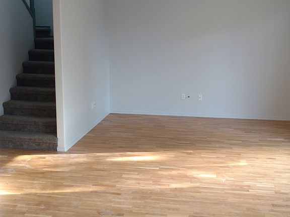 4th image of 3713 W Lakeshore Dr