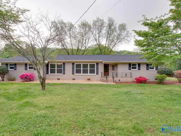 140 Cap Adkins Rd SE, Huntsville, AL 35803