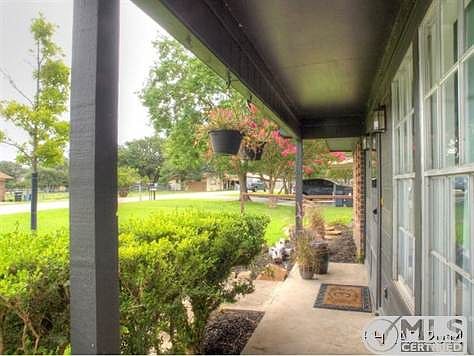 4th image of 4210 Broken Arrow Dr