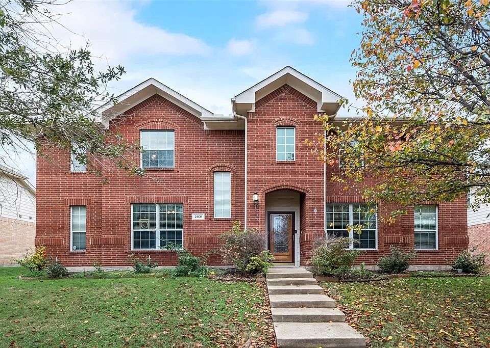 1st image of 2831 Deer Ridge Dr