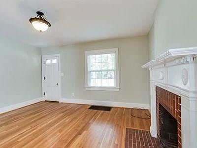 5th image of 150 Goodrich Ave
