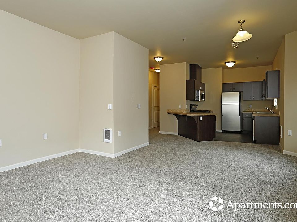 1st image of 3517 Hill St SE #118