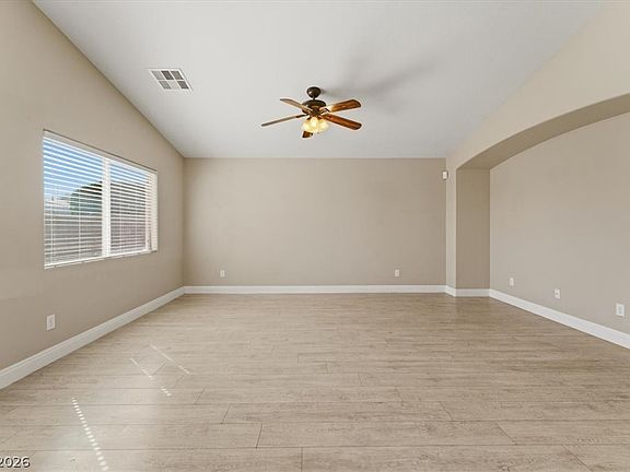 4th image of 5250 Sand Dollar Ave