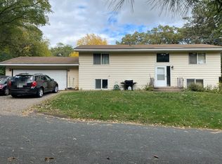 690 Minnesota St S, Bayport, MN 55003