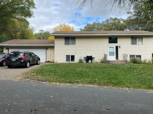 690 Minnesota St S, Bayport, MN 55003