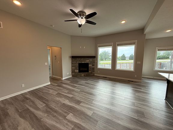 5th image of 2422 N 191st Ave
