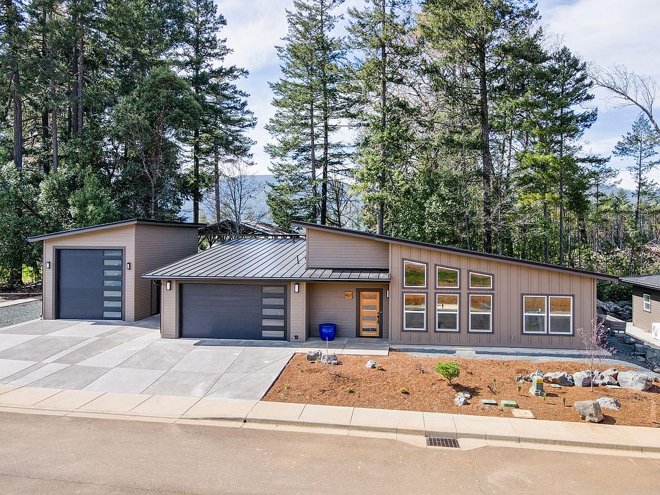 1st image of 407 Selah Ln