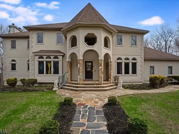 25 Starrett Ct, Sparta Twp., NJ 07871