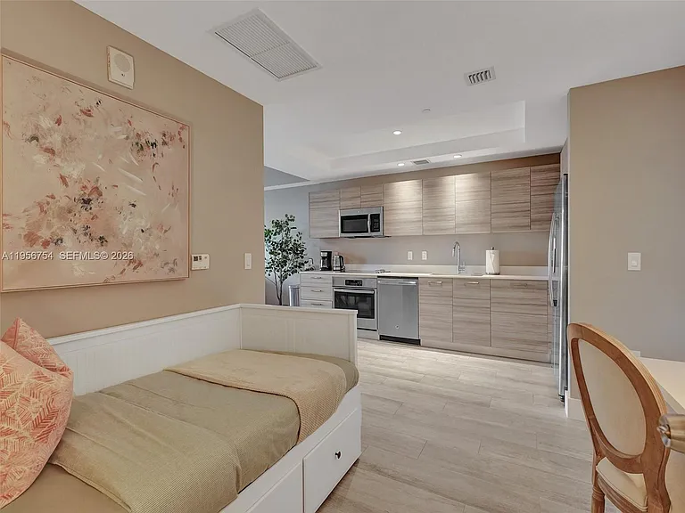 121 NE 34th St #2106A — Photo 27