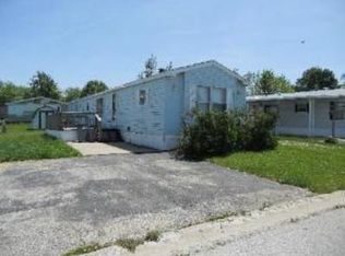 23 Saint Michaels Dr, Bourbonnais, IL 60914