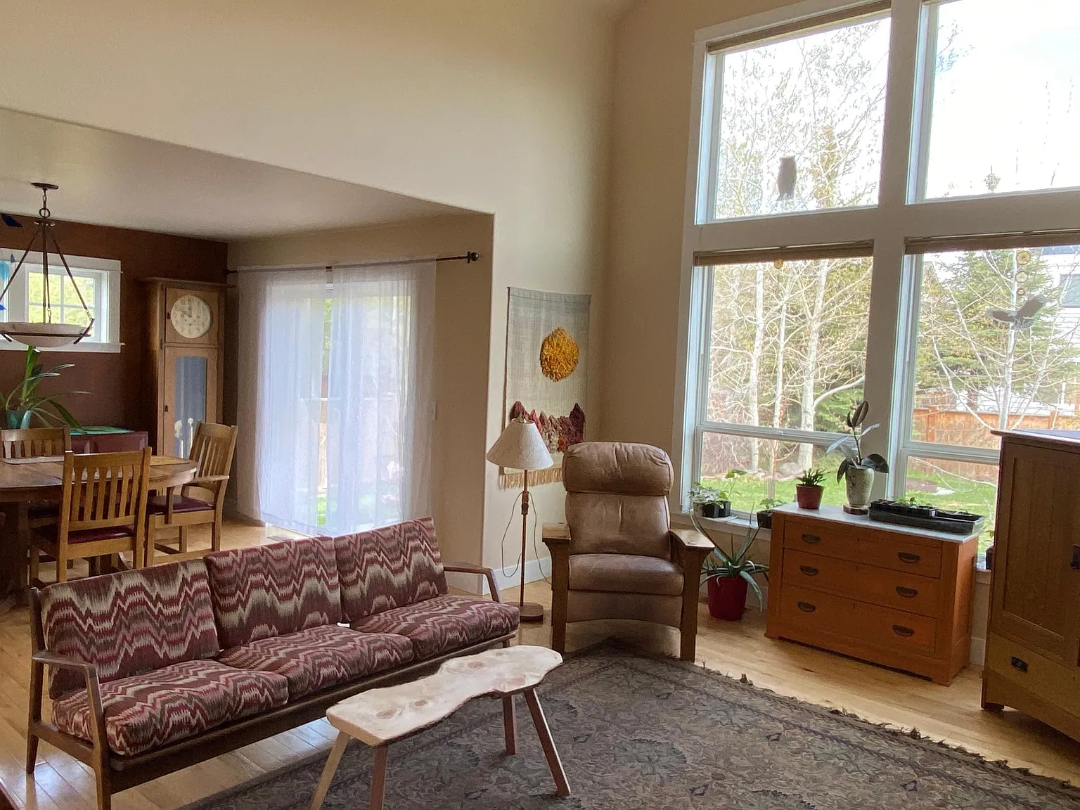 3 bed, 2.5 bath, 1950 sqft, $3,300 — Photo 2